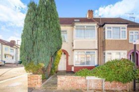 3 bedroom Detached f...